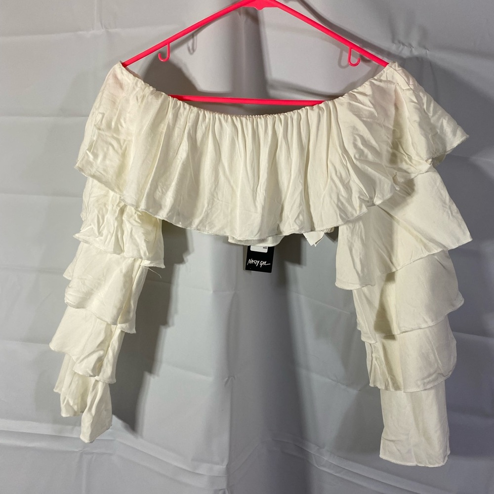 NWT Nasty Gal Tiered Ruffle Top flawed